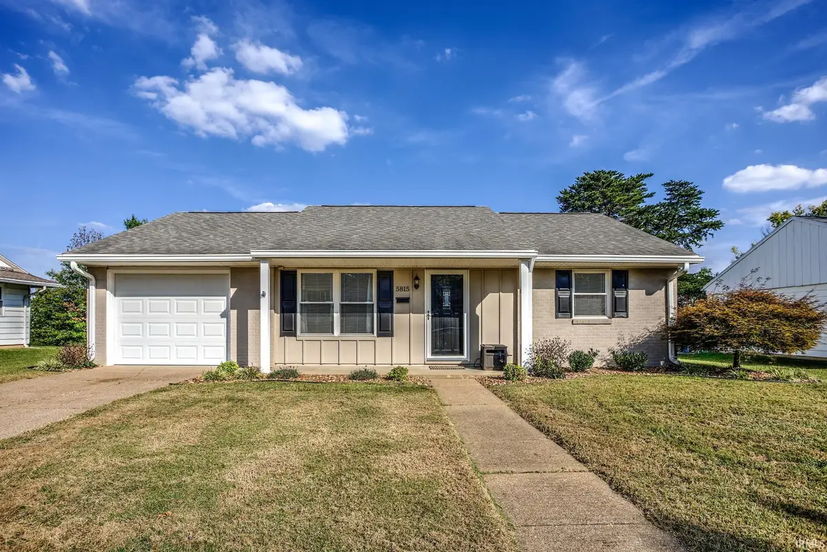 5815 Ashbrooke Road, Evansville, IN 47710 - Image #1