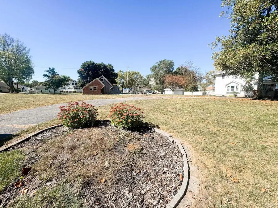 215 N State Street, South Whitley, IN 46787 - Image #3