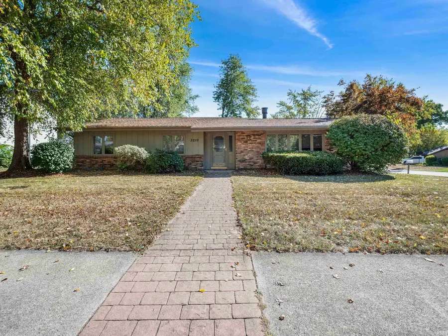 3210 Arrowwood Drive, Fort Wayne, IN 46815 - Image #3