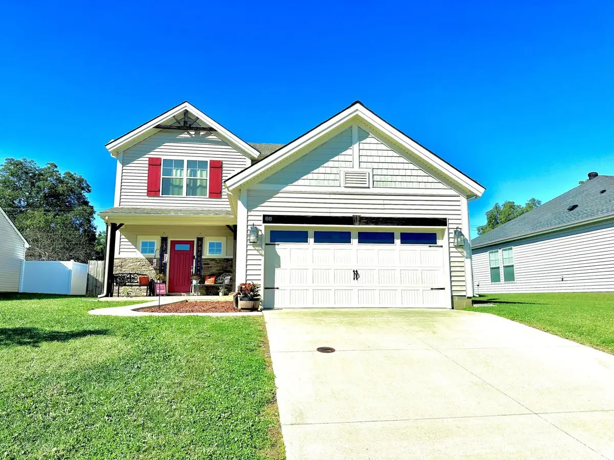 4949 Live Oak Court, Newburgh, IN 47630 - Image #1