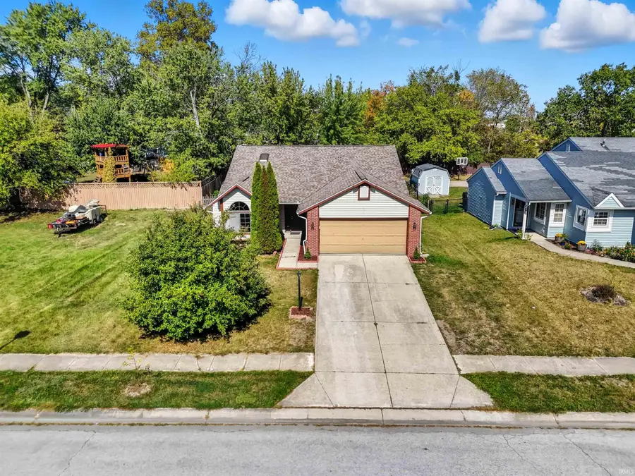 1916 Versailles Village Place, Fort Wayne, IN 46808 - Image #3