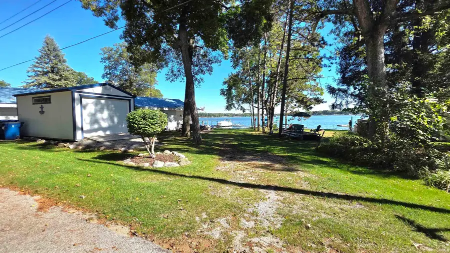 11060 E Mohawk Road, Walkerton, IN 46574 - Image #3