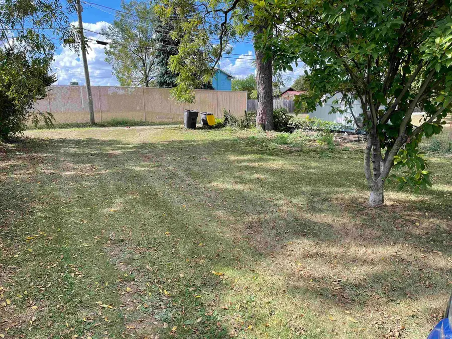 2526 Raymond Avenue, Fort Wayne, IN 46803 - Image #3