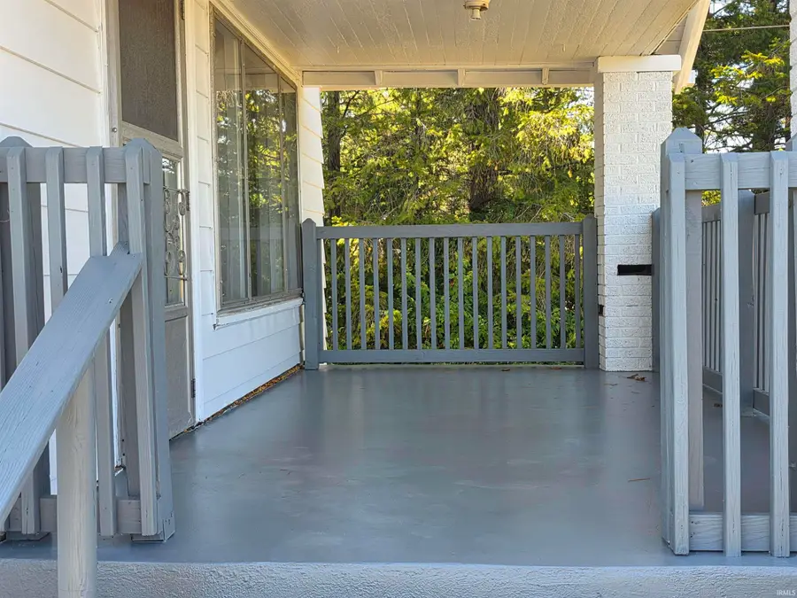 921 W Gourley Pike, Bloomington, IN 47404 - Image #2