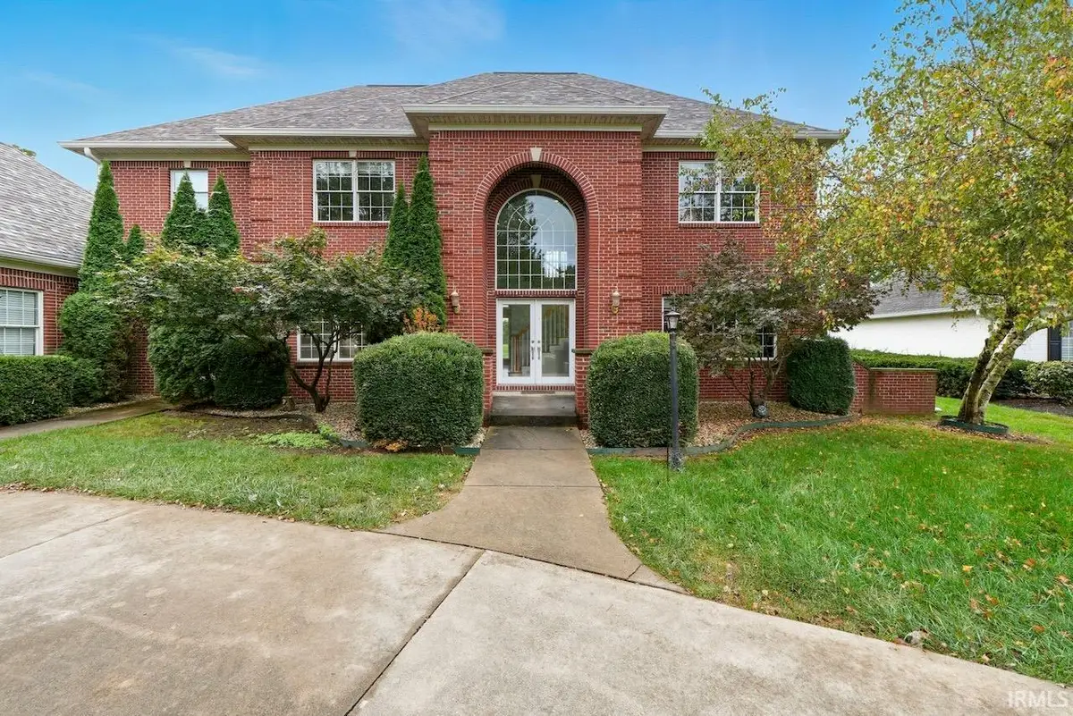 7105 W St Andrews Avenue, Yorktown, IN 47396 - Image #1