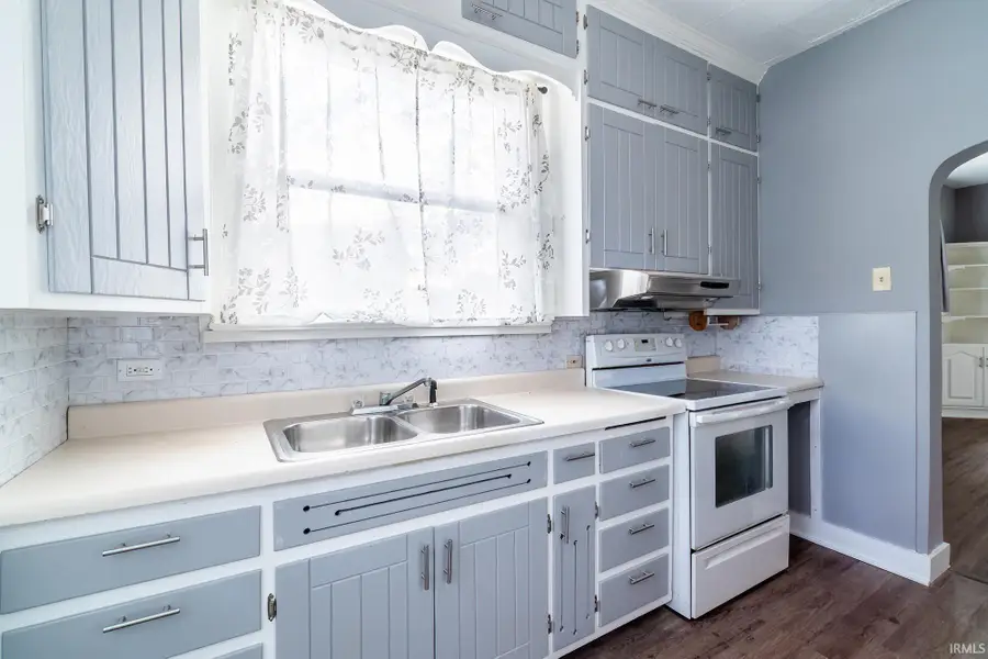 1135 Summit Street, New Haven, IN 46774 - Image #2