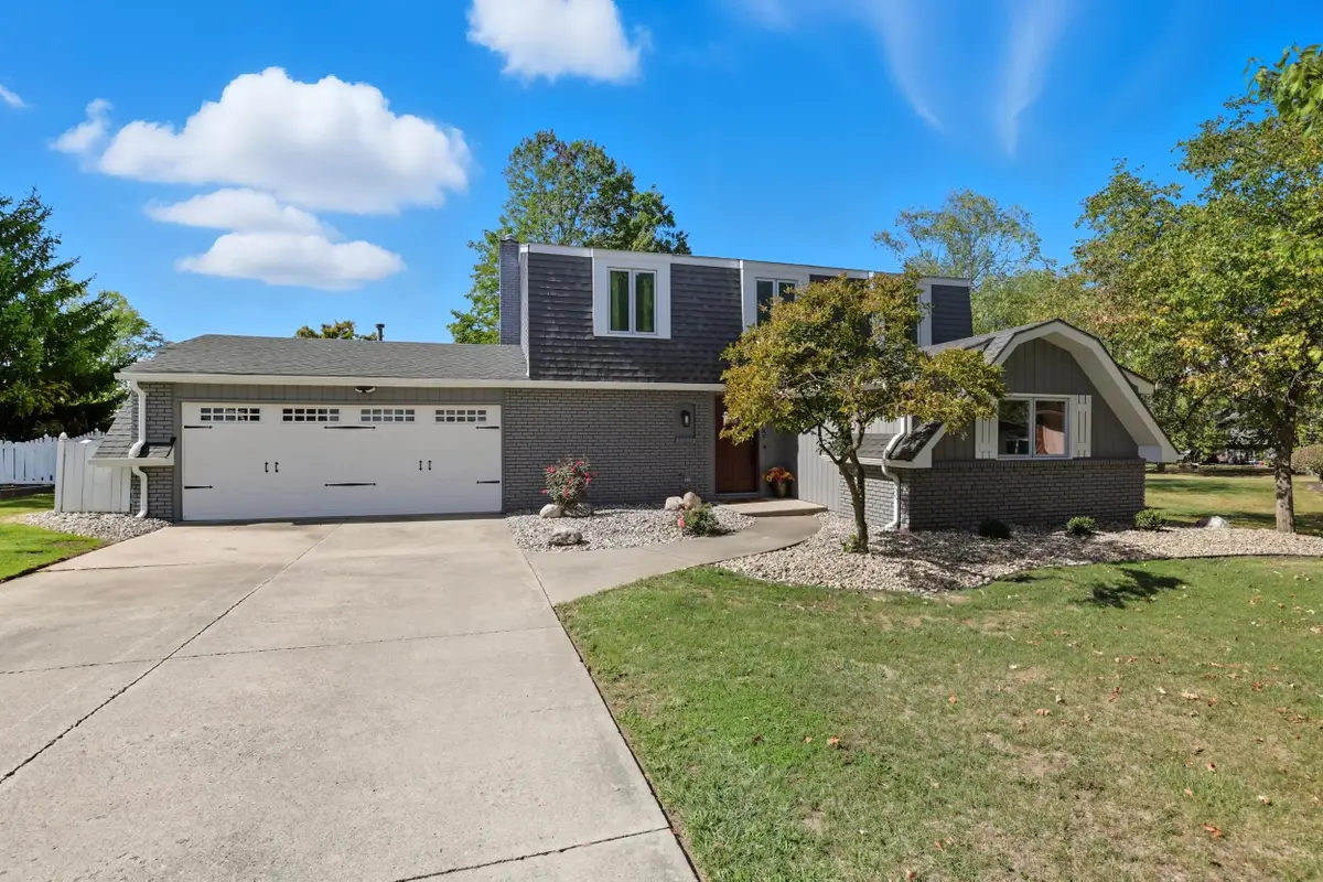 1402 Jewel Court, Fort Wayne, IN 46845 - Image #1
