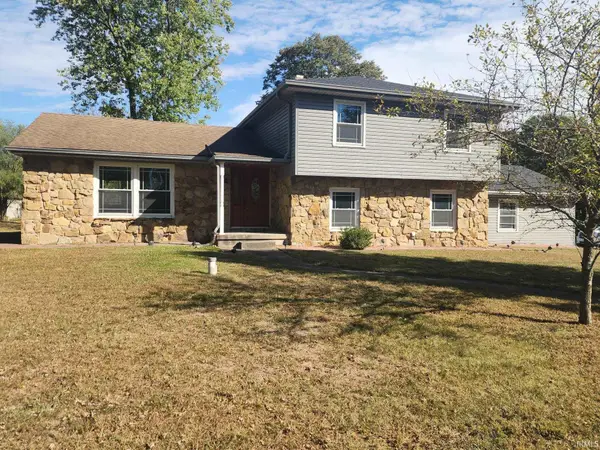 308 Longtree Lane, Logansport, IN 46947