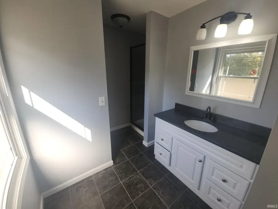 308 Longtree Lane, Logansport, IN 46947 - Image #3