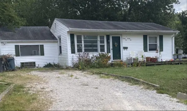 2222 S Walnut Lane, Evansville, IN 47714