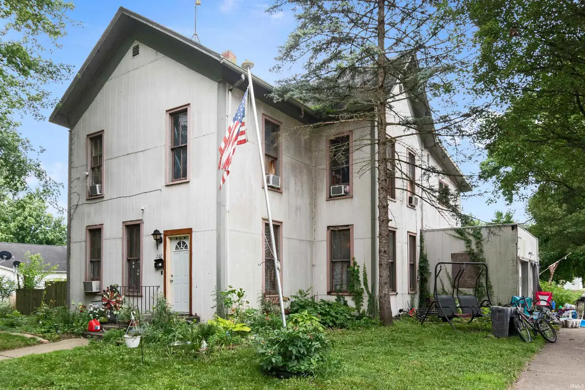 202 S Maple Street, North Manchester, IN 46962 - Image #1