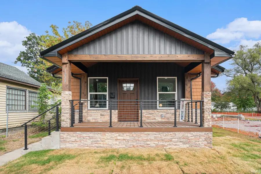 1229 Miner Street, South Bend, IN 46617 - Image #2