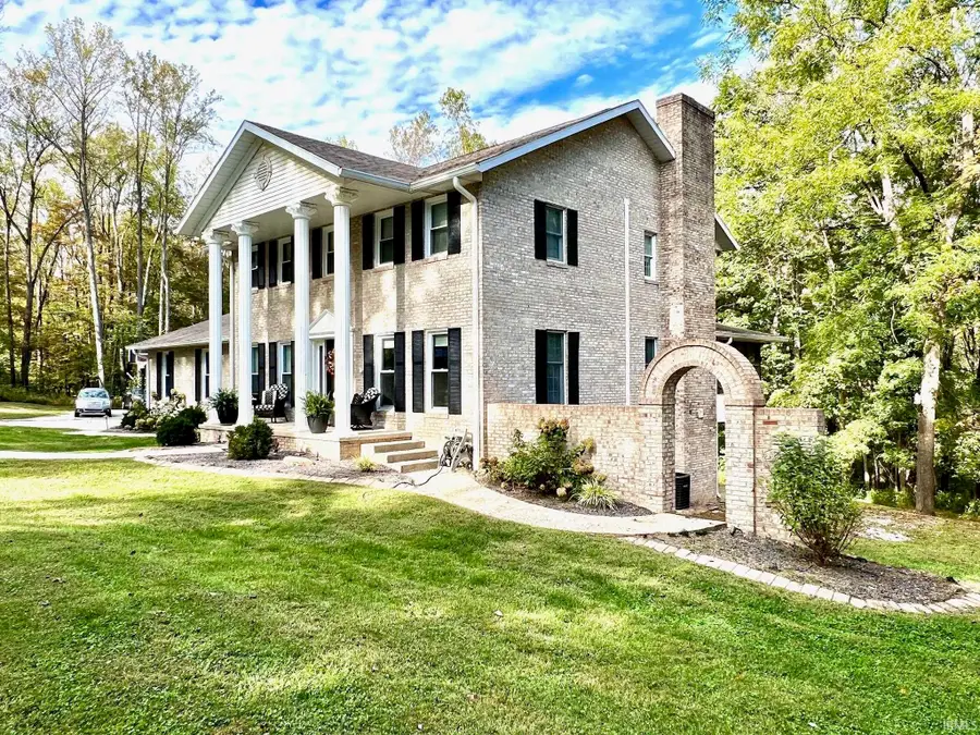 307 The Woods, Bedford, IN 47421 - Image #3