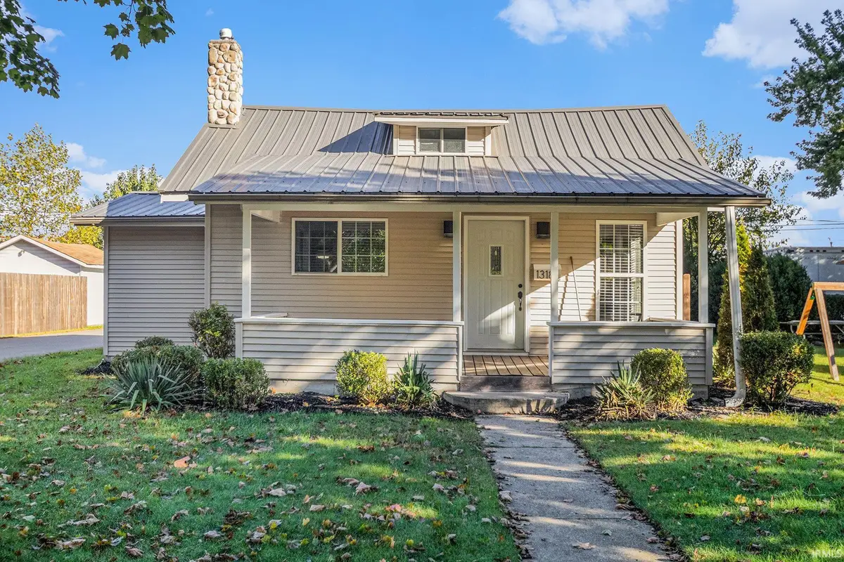 1318 Maple Row Row, Elkhart, IN 46514 - Image #1