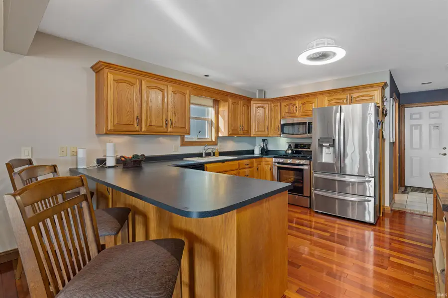 5552 N N Willow Avenue, Columbia City, IN 46725 - Image #2