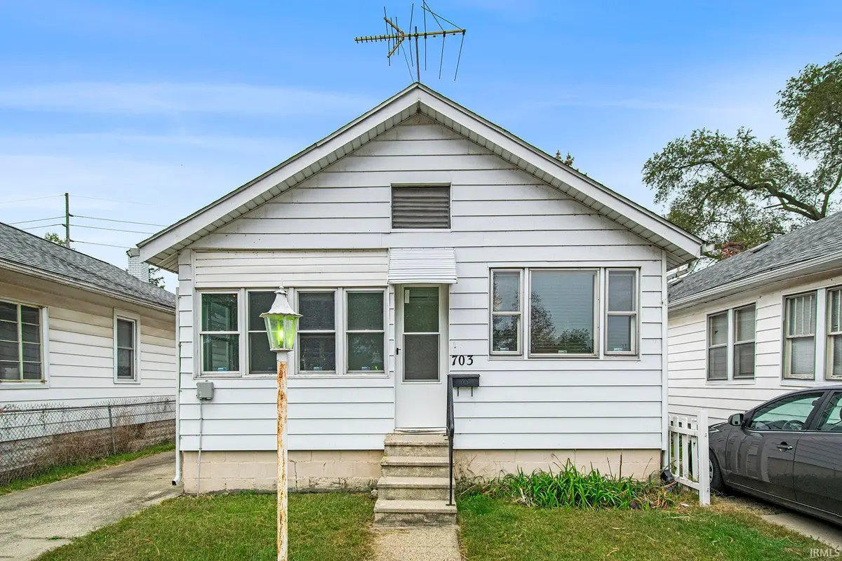 703 Maple Street, Mishawaka, IN 46545 - Image #1
