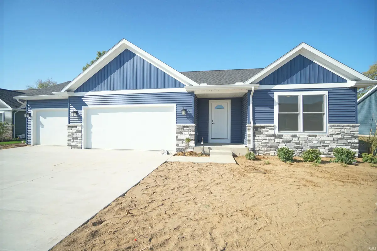 535 N Eastfield Circle, Milford, IN 46542 - Image #1