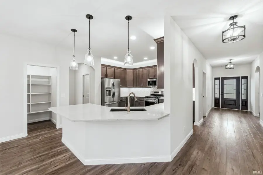 2213 Golfview Drive, Auburn, IN 46706 - Image #2