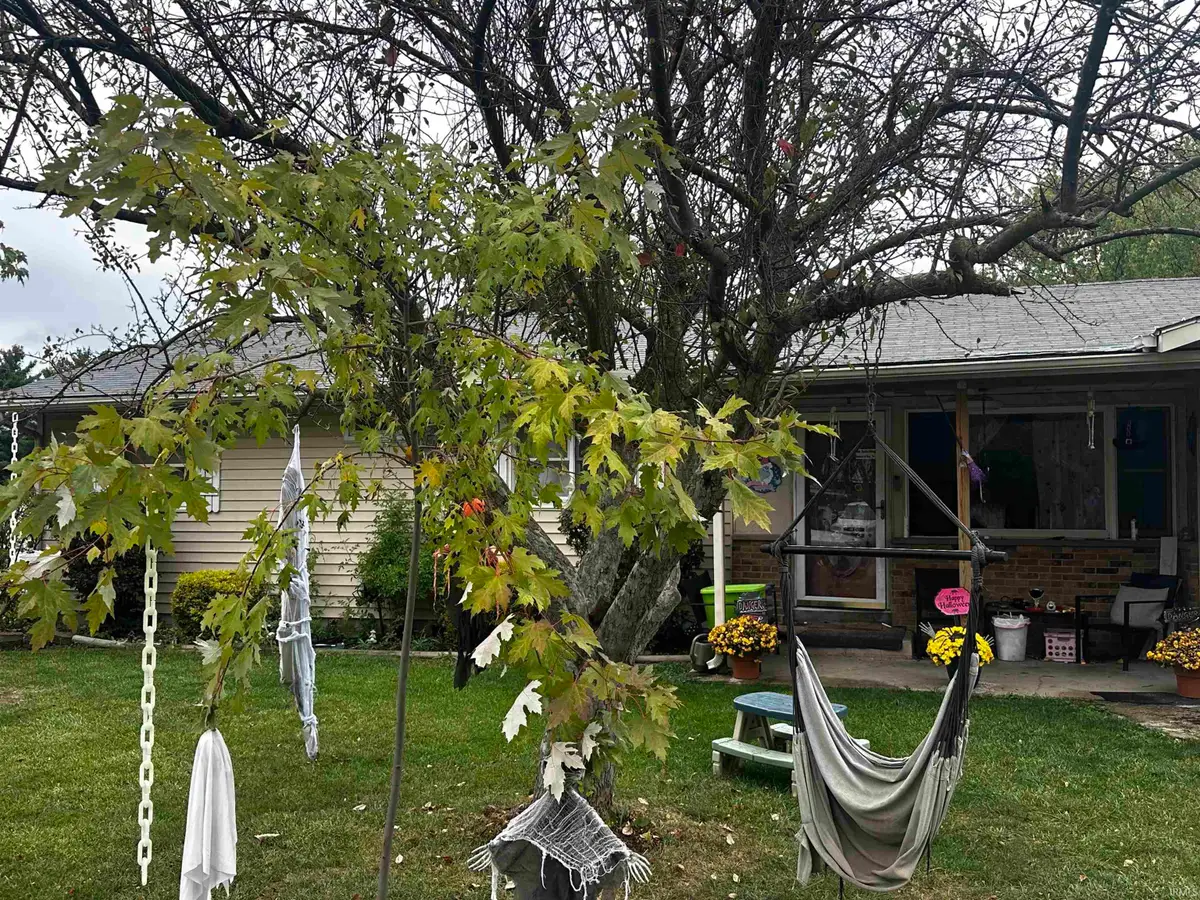 704 W North Street, Fremont, IN 46737 - Image #1