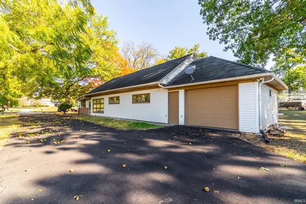 130 E Hoover Drive, Fort Wayne, IN 46816