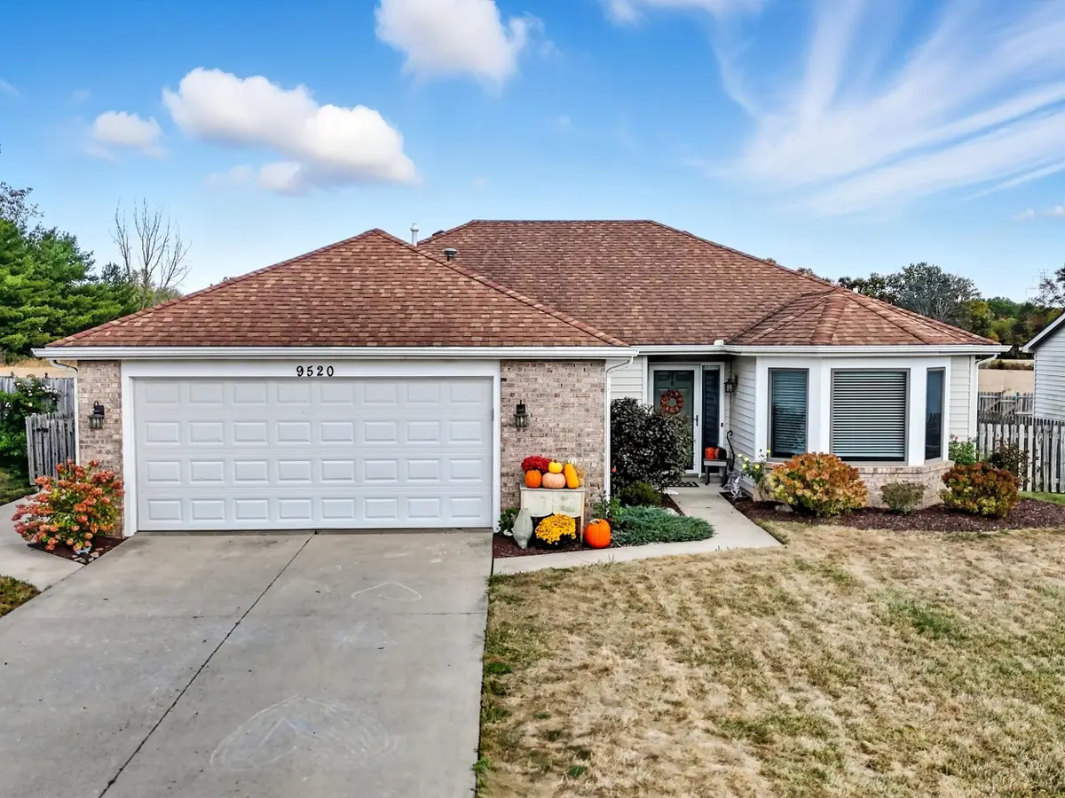 9520 Woodsmill Run, Fort Wayne, IN 46835 - Image #1