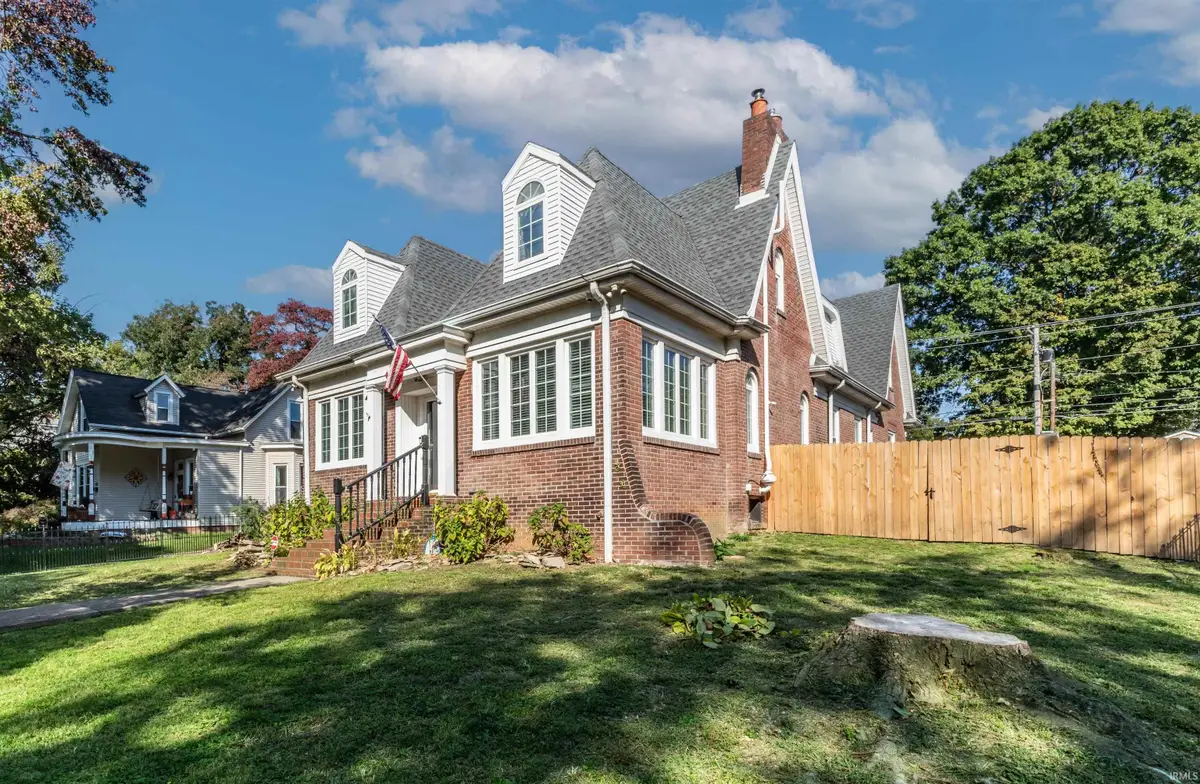 812 Walnut Street, Mount Vernon, IN 47620 - Image #1