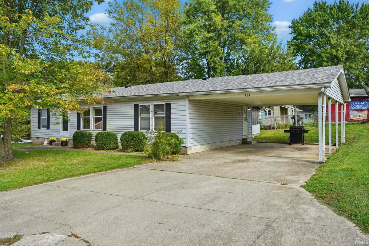 124 W Warren Street, Mitchell, IN 47446 - Image #1
