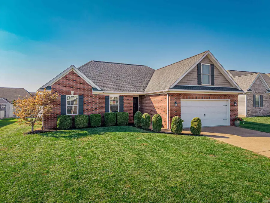 3142 Helmsford Court, Evansville, IN 47715 - Image #2