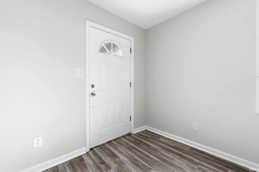 10088 S Ohio Street, Keystone, IN 46759 - Image #3