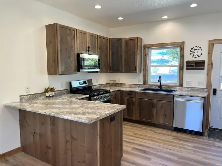 508 N Cherry Street, Hartford City, IN 47348 - Image #3