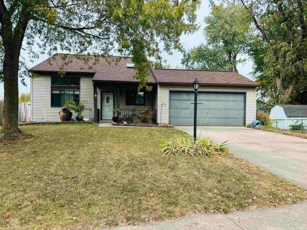 3608 Three Oaks Drive, Fort Wayne, IN 46809