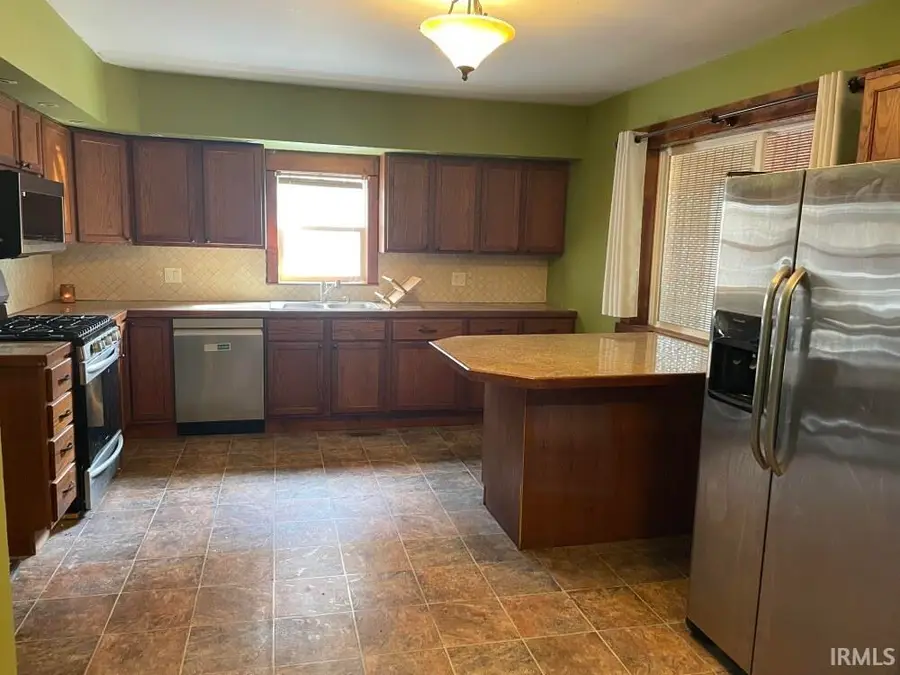 534 Poplar Street, Huntington, IN 46750 - Image #2