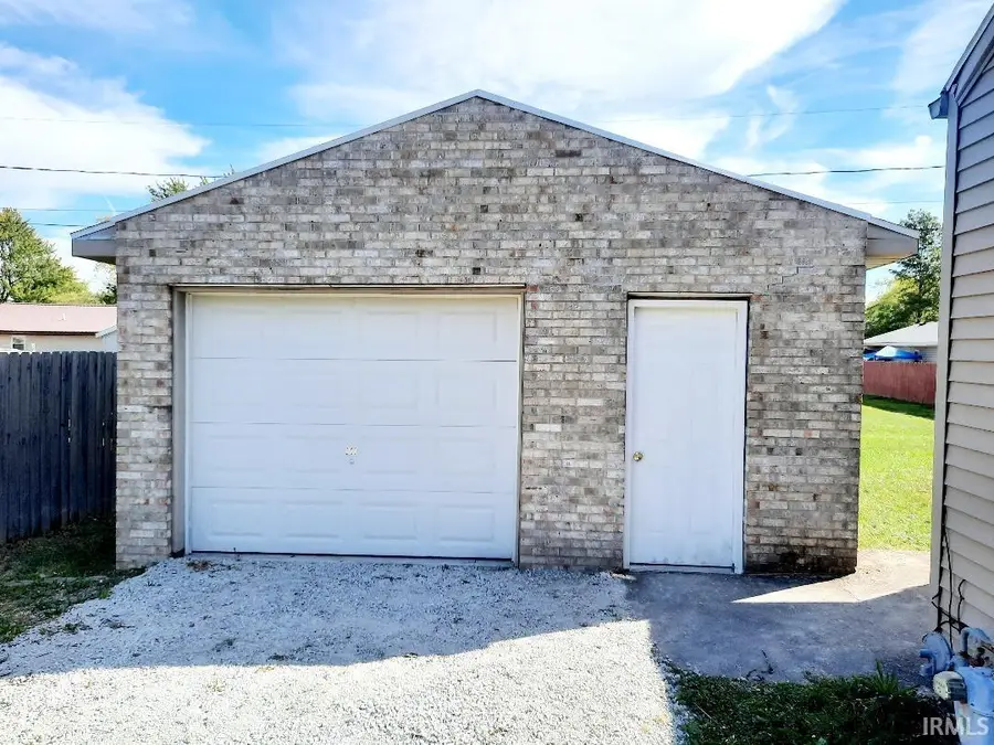 2204 N Watt Avenue, Muncie, IN 47303 - Image #3