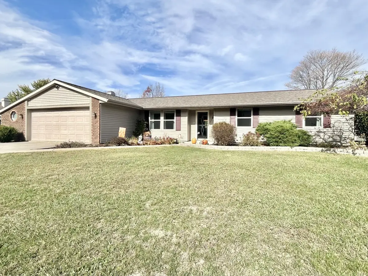 6204 W 465 North Road, Huntington, IN 46750 - Image #1