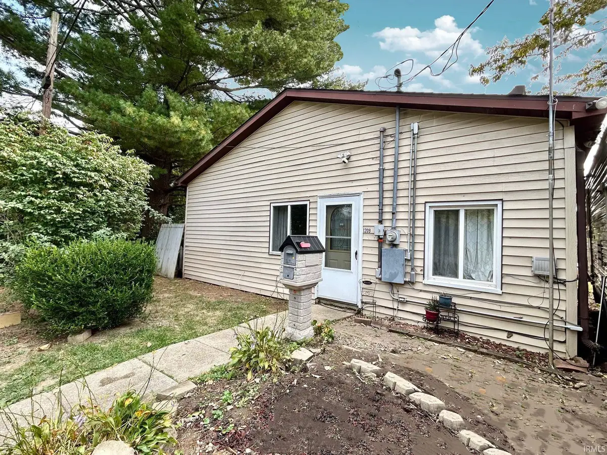 1209 W Cottage Grove Avenue, Bloomington, IN 47404 - Image #1