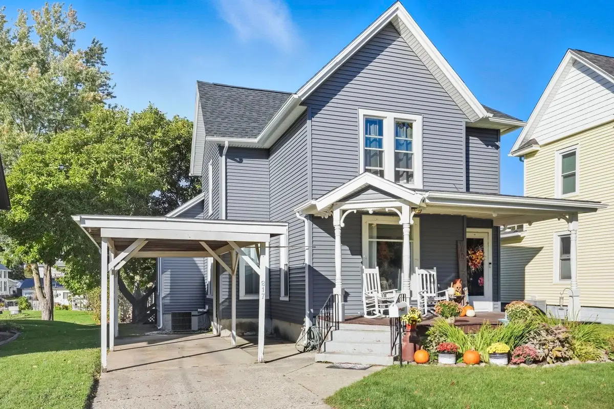 817 E Mitchell Street, Kendallville, IN 46755 - Image #1