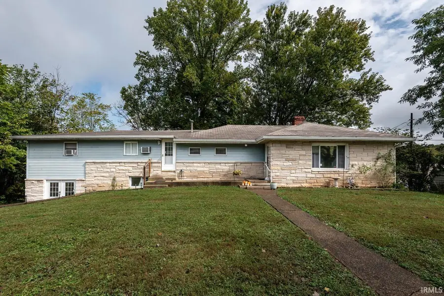 314 W Association Street, Ellettsville, IN 47429 - Image #2