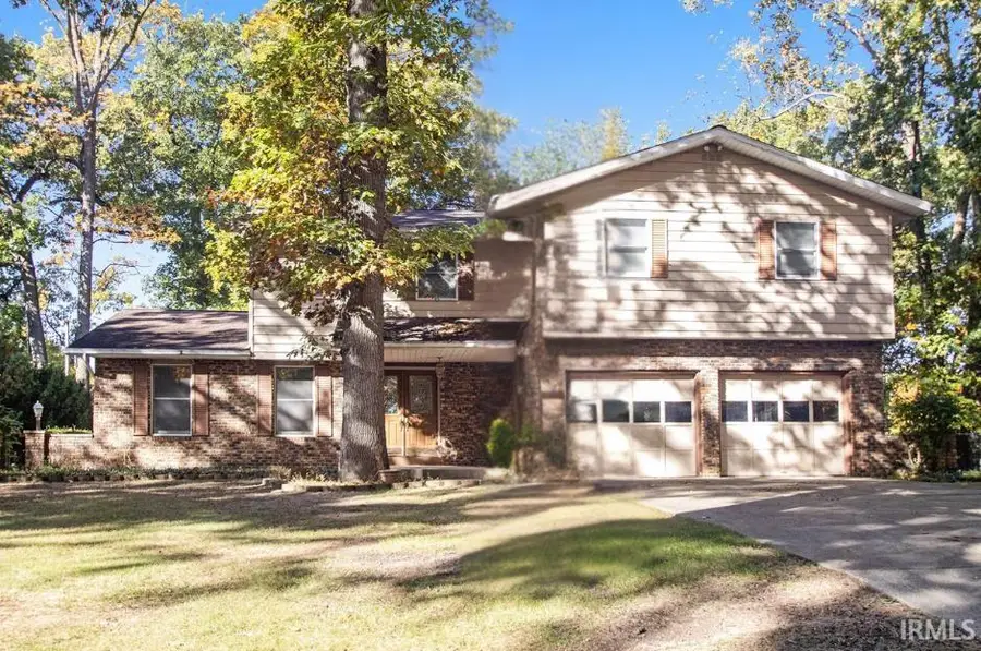 58443 Oakwood Court, Elkhart, IN 46516 - Image #2