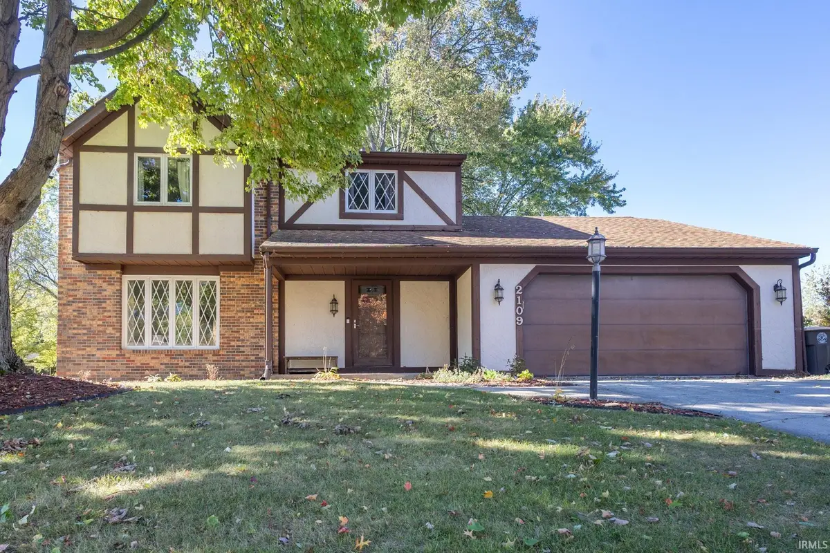 2109 Cimarron Pass, Fort Wayne, IN 46815 - Image #1