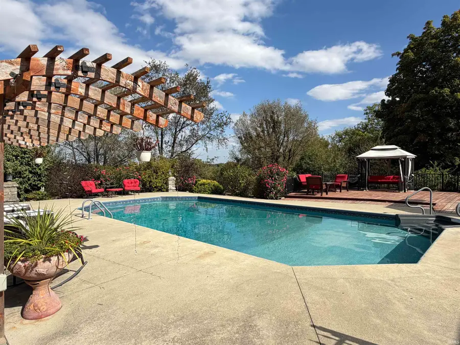 1056 N Vista Drive, Vincennes, IN 47591 - Image #3