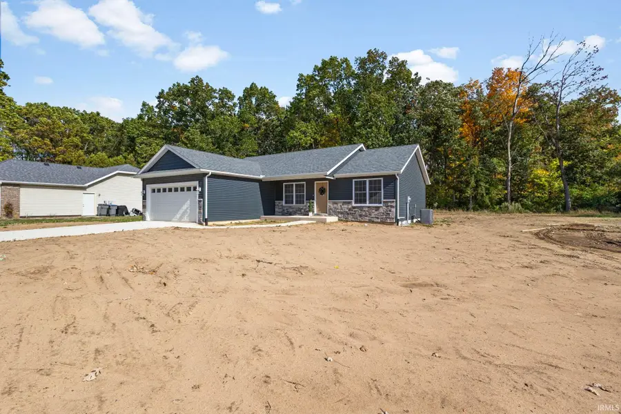 55556 Bittersweet Road, Mishawaka, IN 46545 - Image #2