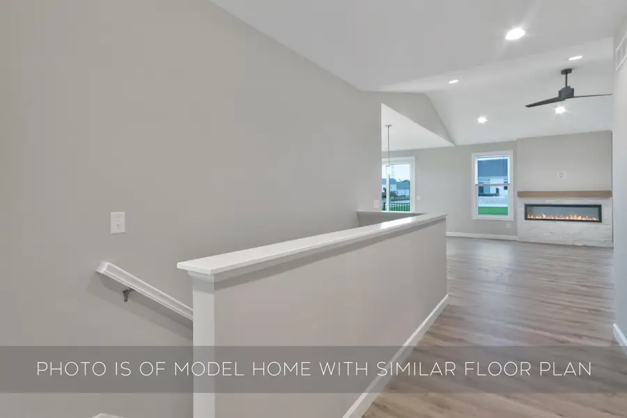 11377 Albany Ridge Drive, Osceola, IN 46561 - Image #2