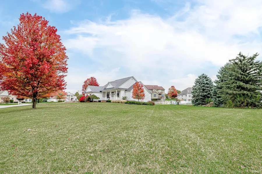 939 N Old Orchard Drive, Warsaw, IN 46582 - Image #2