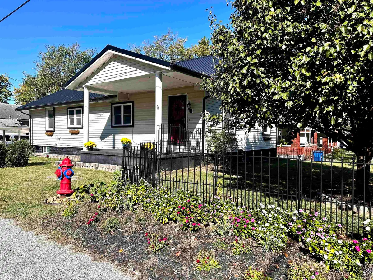 2931 Washington Avenue, Bedford, IN 47421 - Image #1