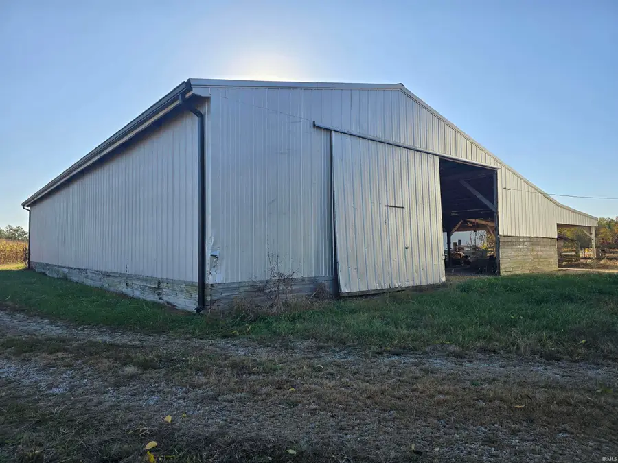 13762 Us 231 Highway, Loogootee, IN 47553 - Image #3