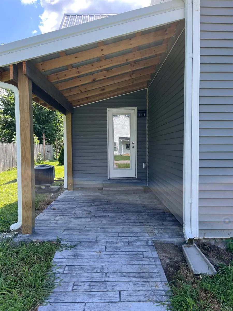 108 N Carter Street, Colfax, IN 46035 - Image #2
