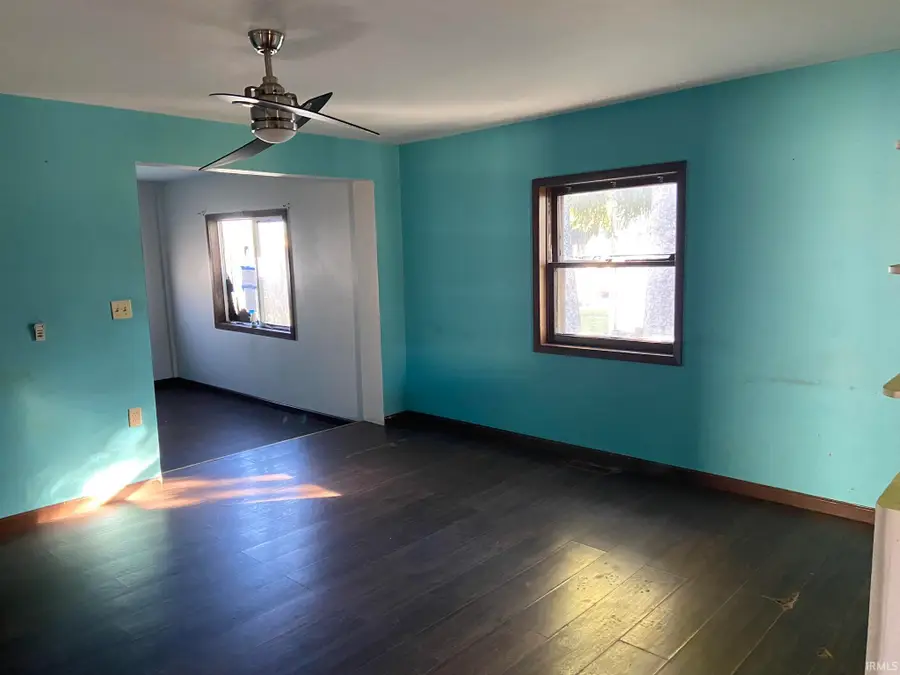 435 W High Street, Montpelier, IN 47359 - Image #2