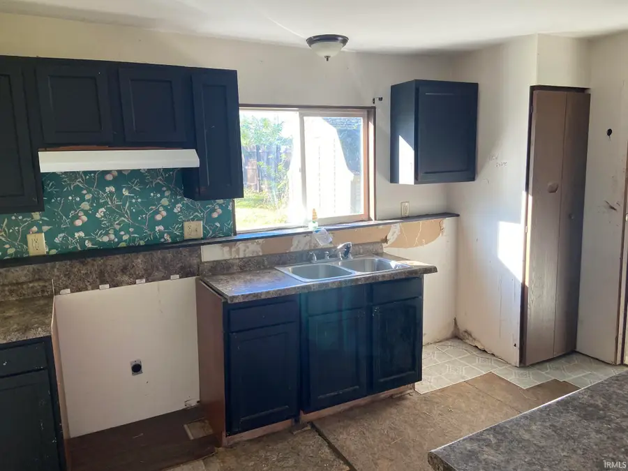 435 W High Street, Montpelier, IN 47359 - Image #3