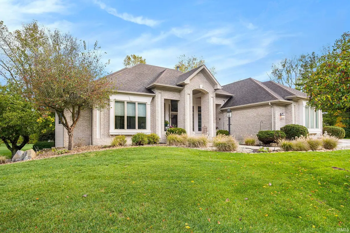 51782 Meadow Creek Drive, Elkhart, IN 46514 - Image #1