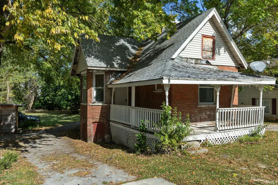 510 E Chestnut Street, Crawfordsville, IN 47933 - Image #2
